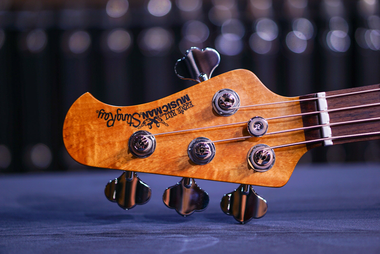 Ernie Ball Music Man StingRay Special 4 HH Pacific Blue Burst K02347