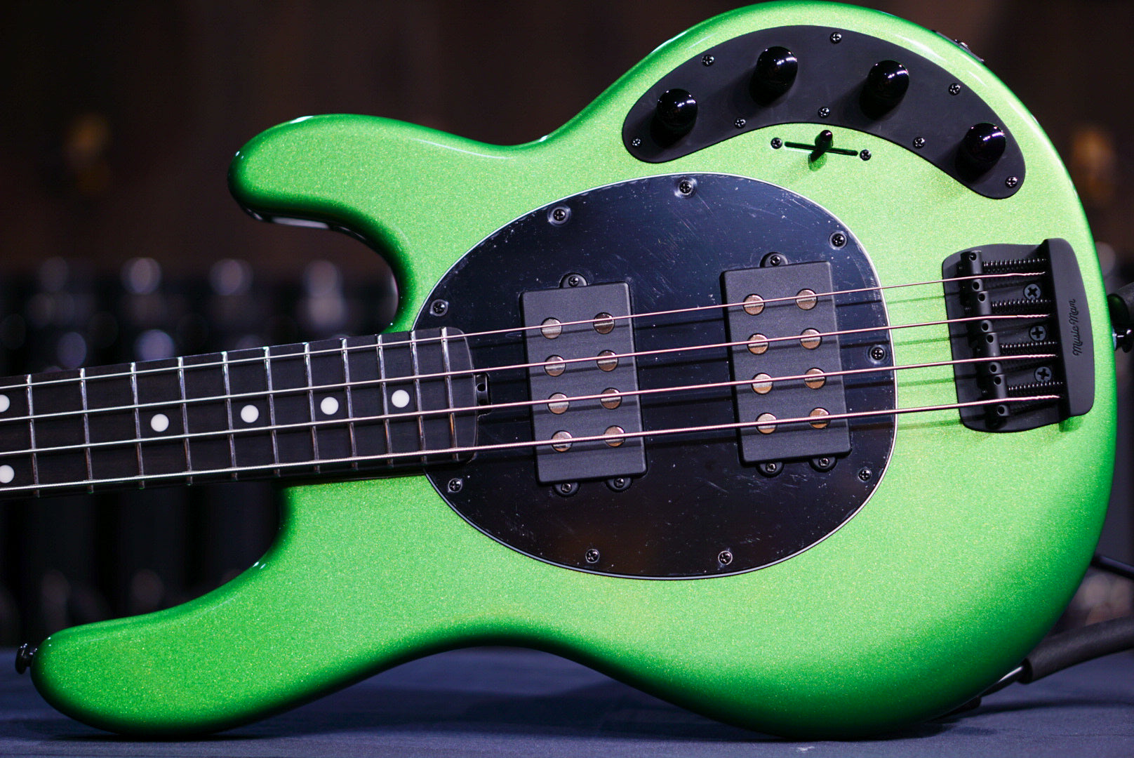 Ernie Ball Music Man StingRay Special 4 H Kiwi Green K00094
