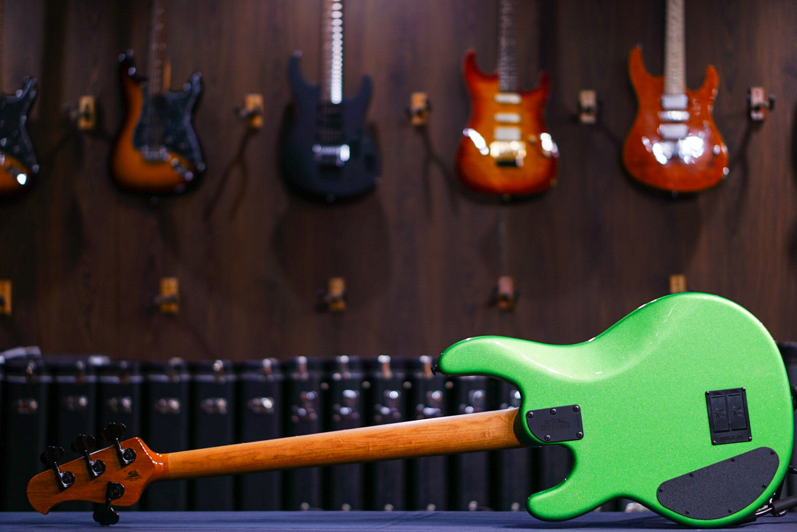 Ernie Ball Music Man StingRay Special 4 H Kiwi Green K00094