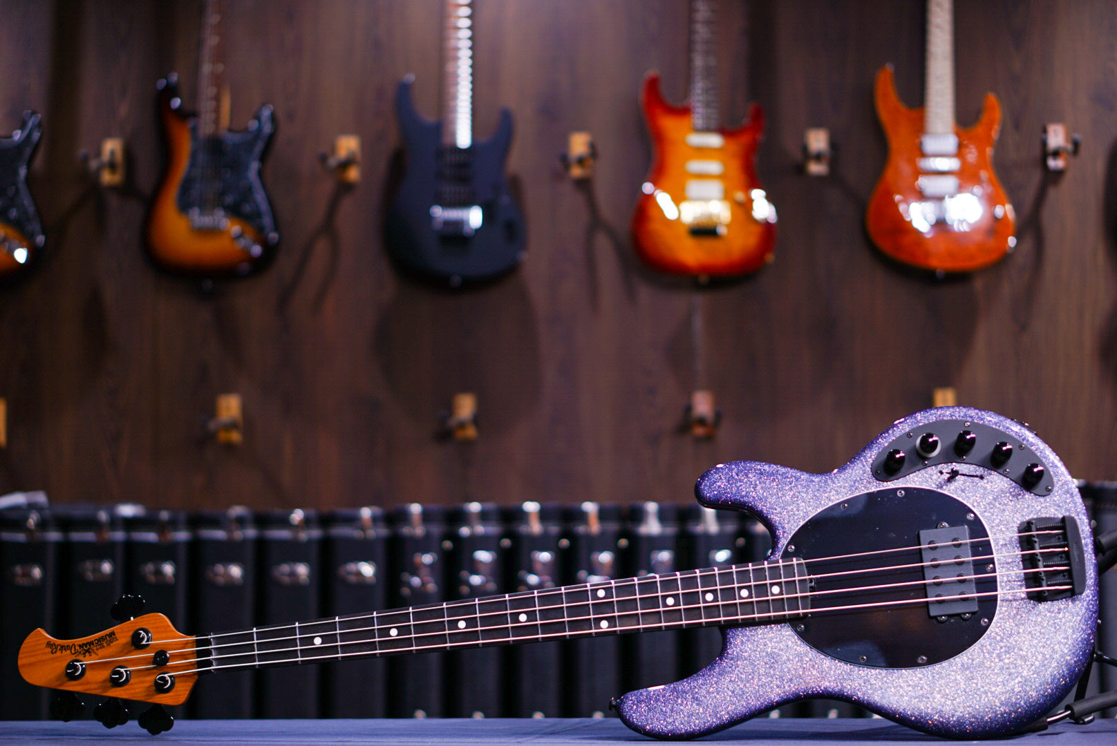 Ernie Ball Music Man Dark Ray 4 Starry Nights S10175