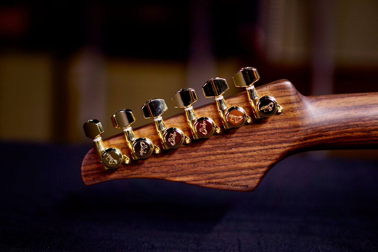 Suhr Classic S Custom Trans Sonic Blue Rosewood Neck & Gold Package 85890