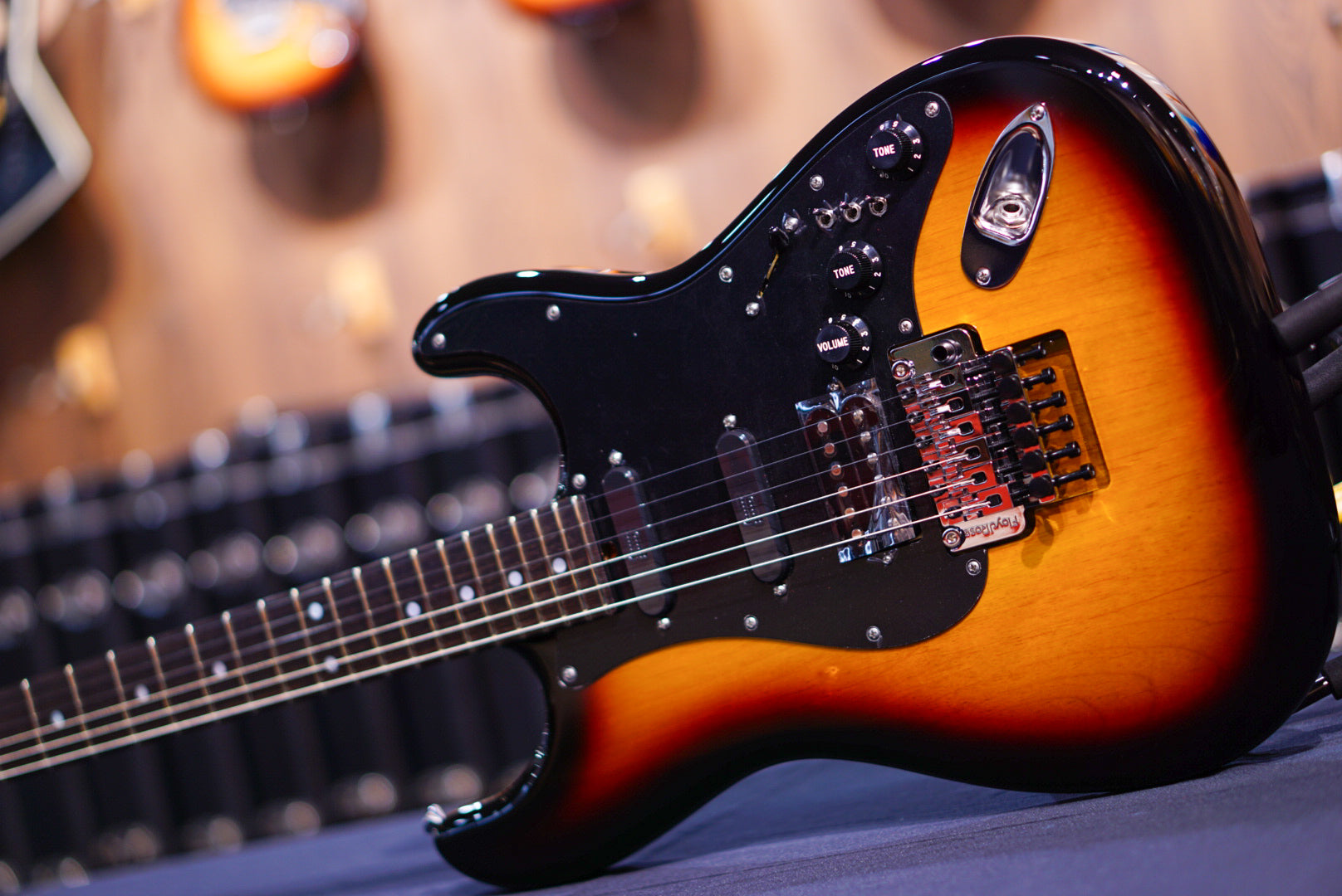 James Tyler Dann Huff Original Classic 3 tone sunburst floyd 25114