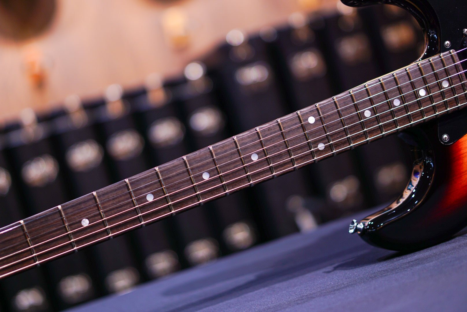 James Tyler Dann Huff Original Classic 3 tone sunburst floyd 25114