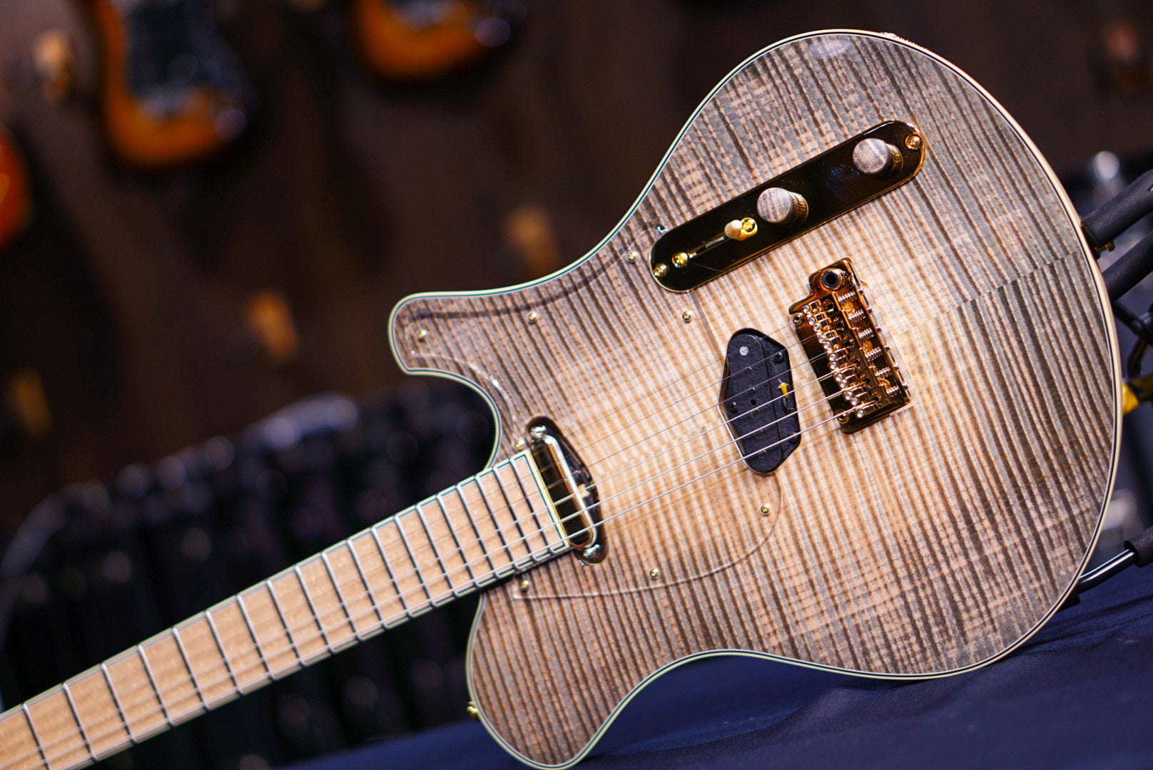 Mayones Legend 6 black feather LT2311030