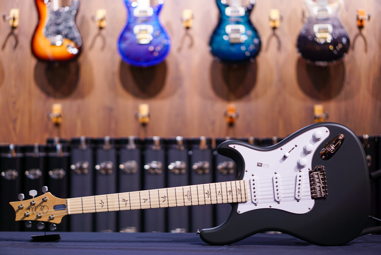 PRS Silver Sky john mayer Faded Black Tee (Satin Nitro) 0404456