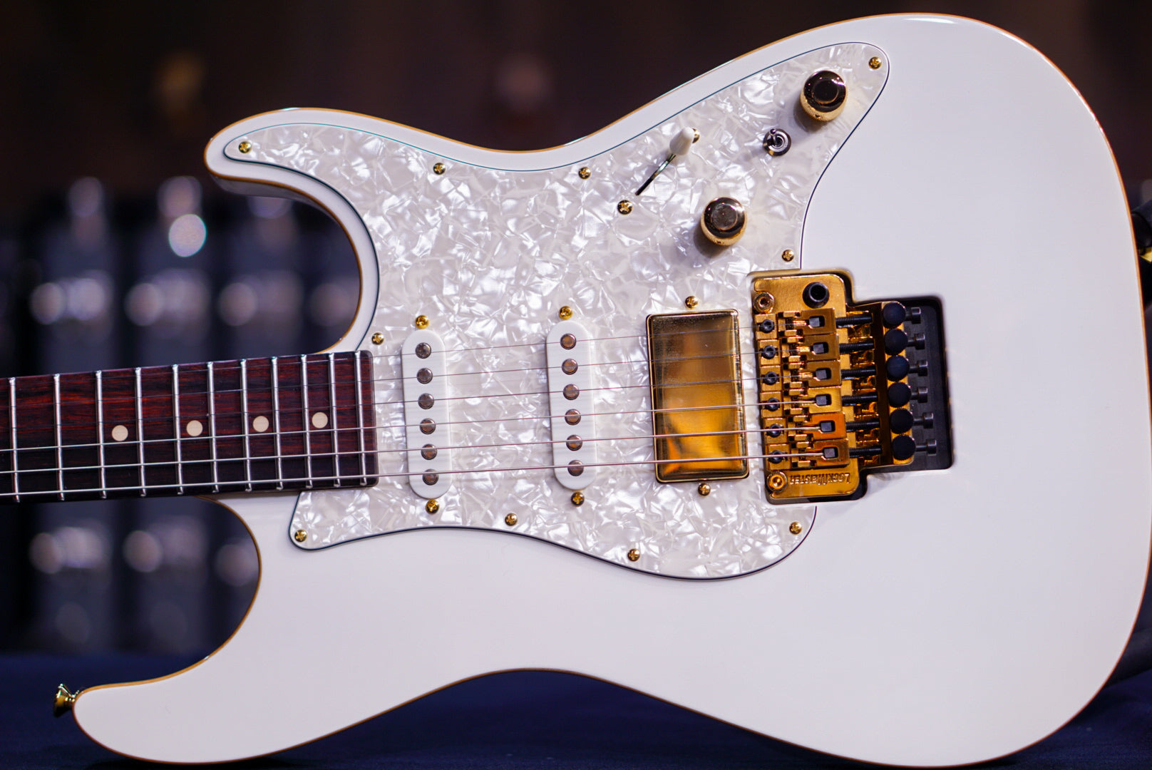 Tom Anderson the classic arctic white 01-29-24A