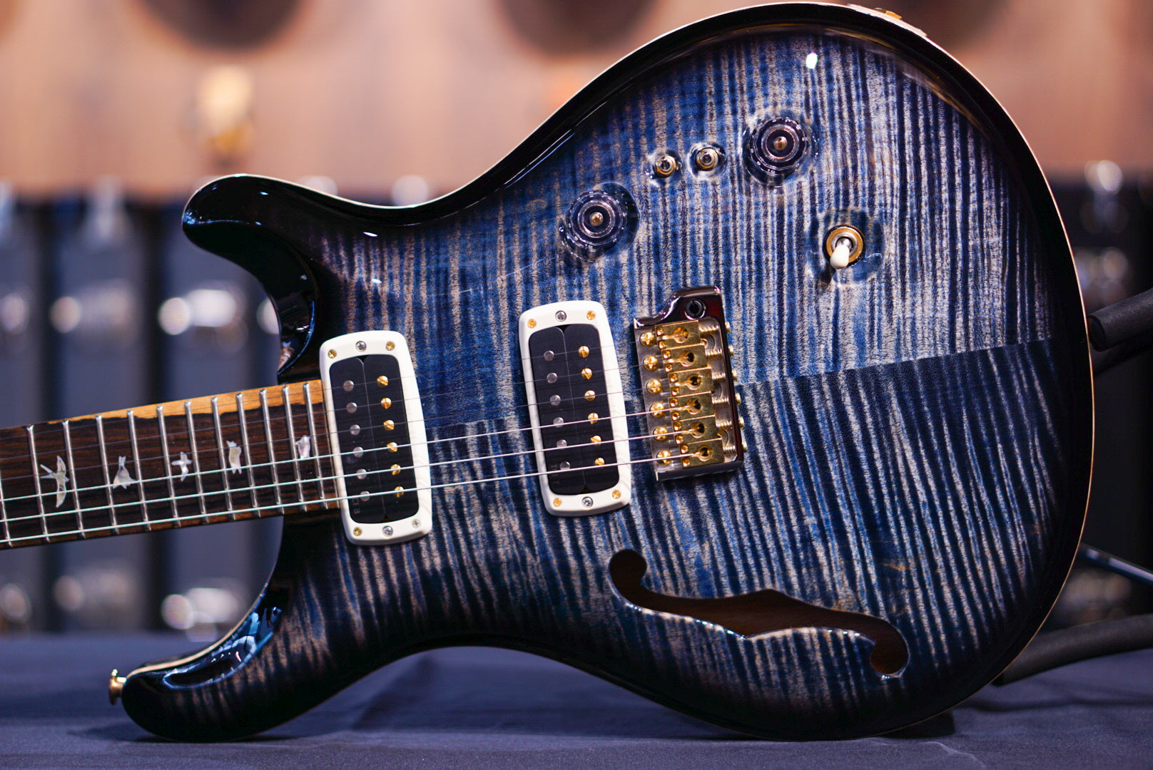 PRS 40th Anniversary Custom 24-08 Semi-Hollow Limited Edition Faded Whale Blue Smokeburst 0401381
