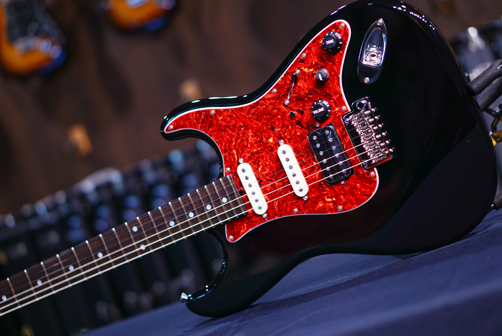 BOOKED! James Tyler black classic level 2 24073