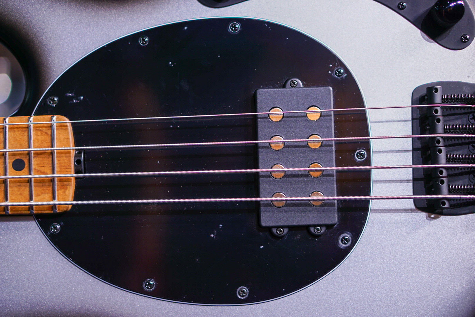 Ernie Ball Music Man StingRay Special 4 H Black Rock K02995