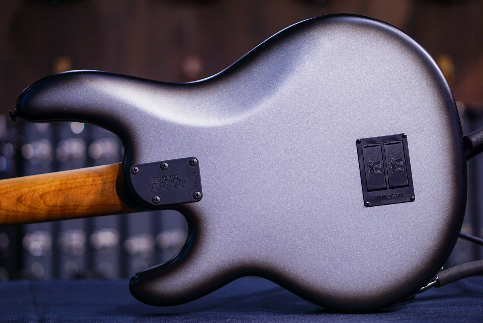 Ernie Ball Music Man StingRay Special 4 H Black Rock K02995