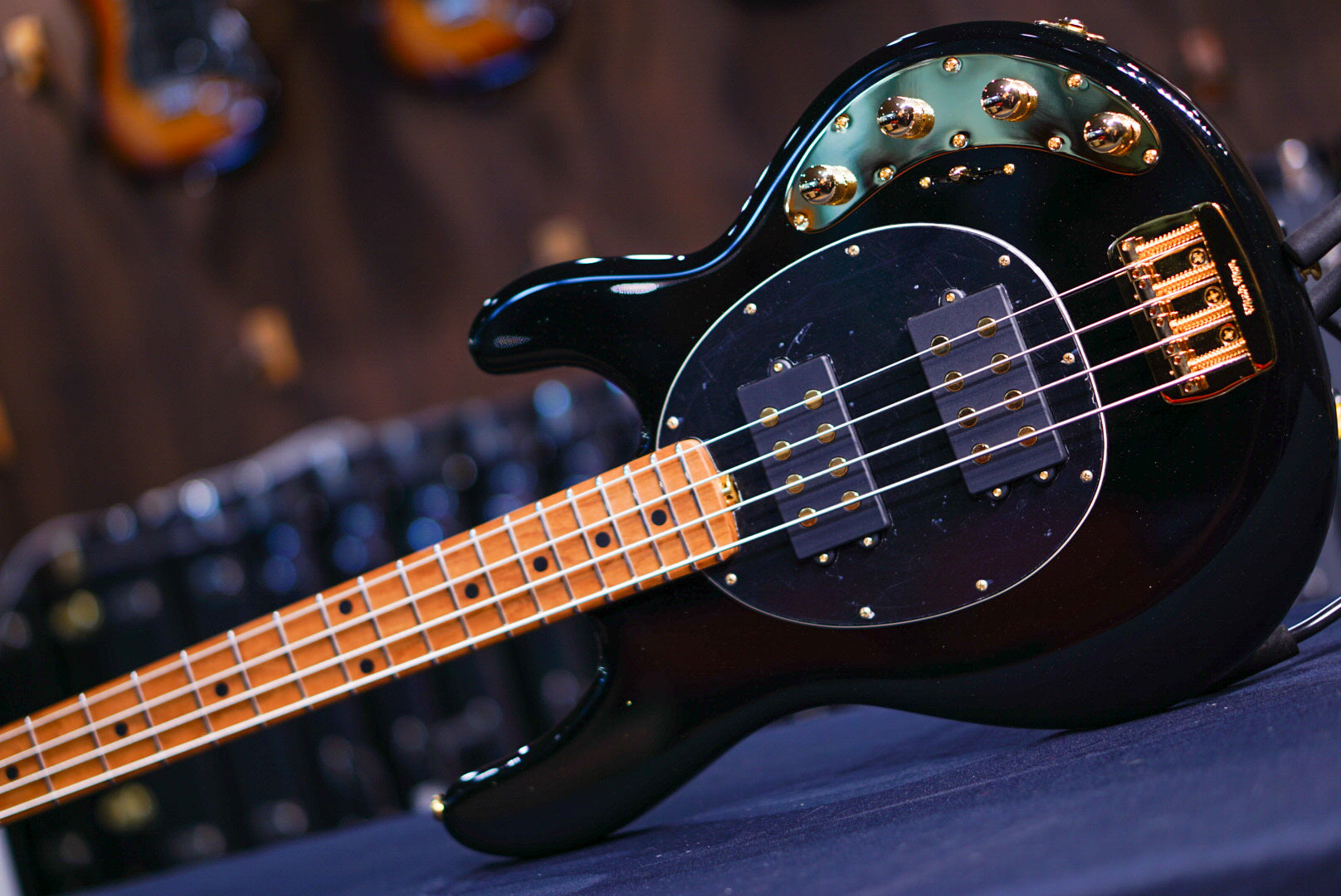 Ernie Ball Music Man StingRay Special 4 HH Jackpot K02098