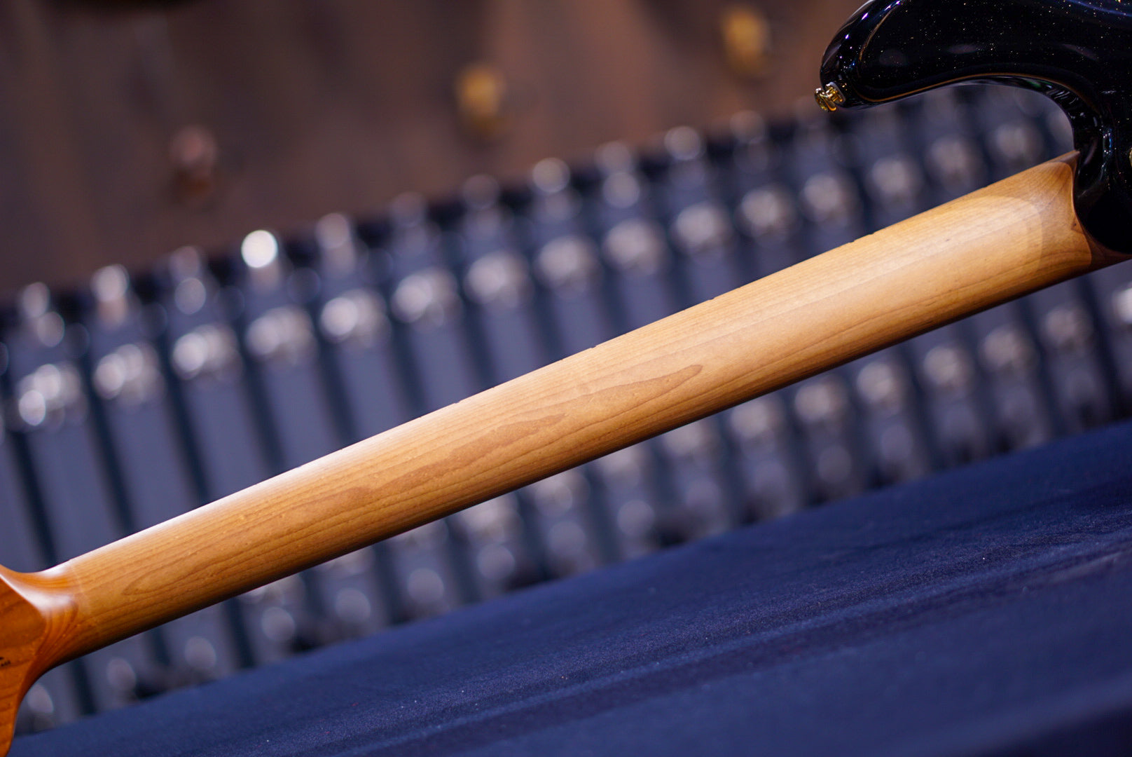 Ernie Ball Music Man StingRay Special 4 HH Jackpot K02098