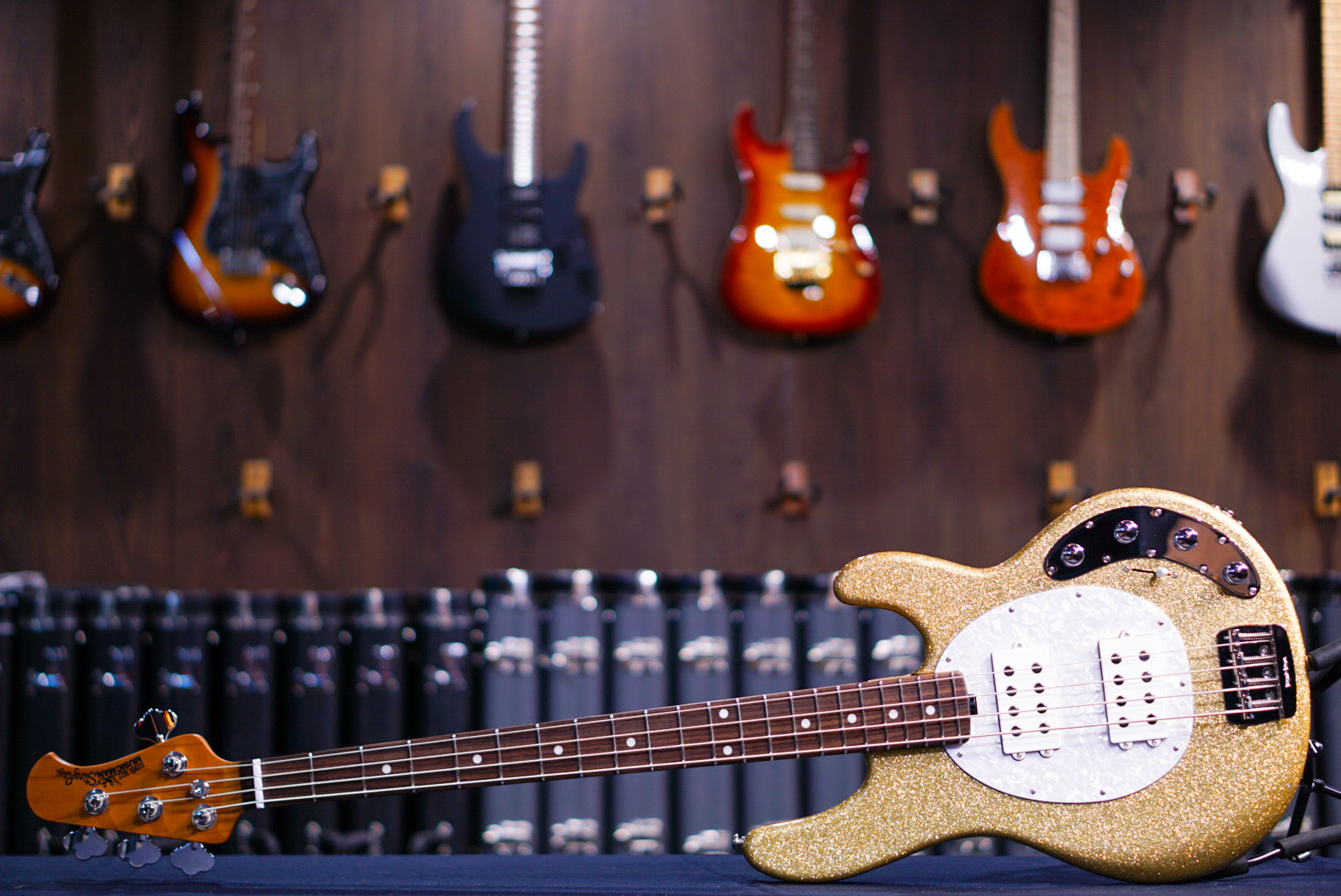 Ernie Ball Music Man StingRay Special 4 HH Genius gold K03898