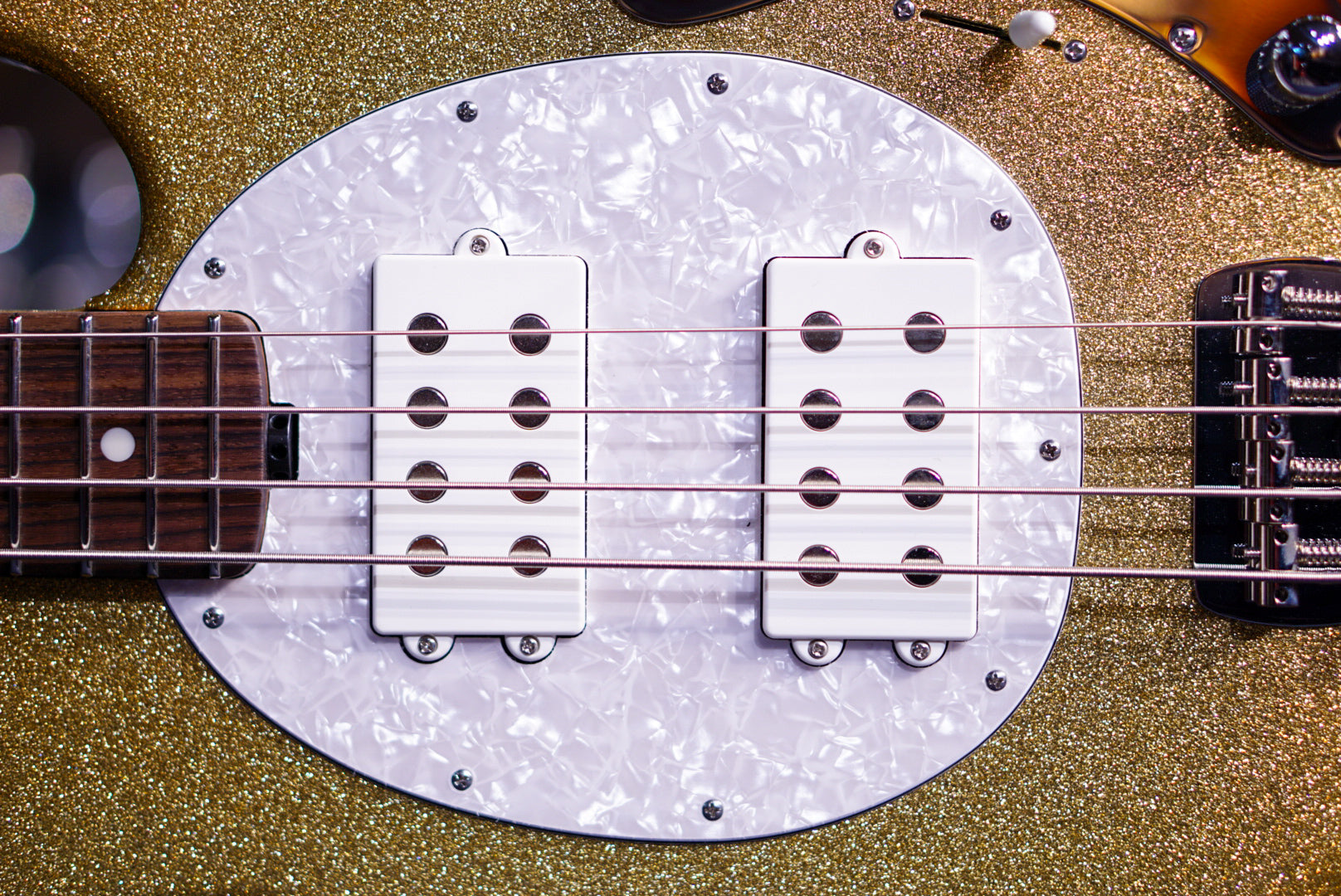 Ernie Ball Music Man StingRay Special 4 HH Genius gold K03898