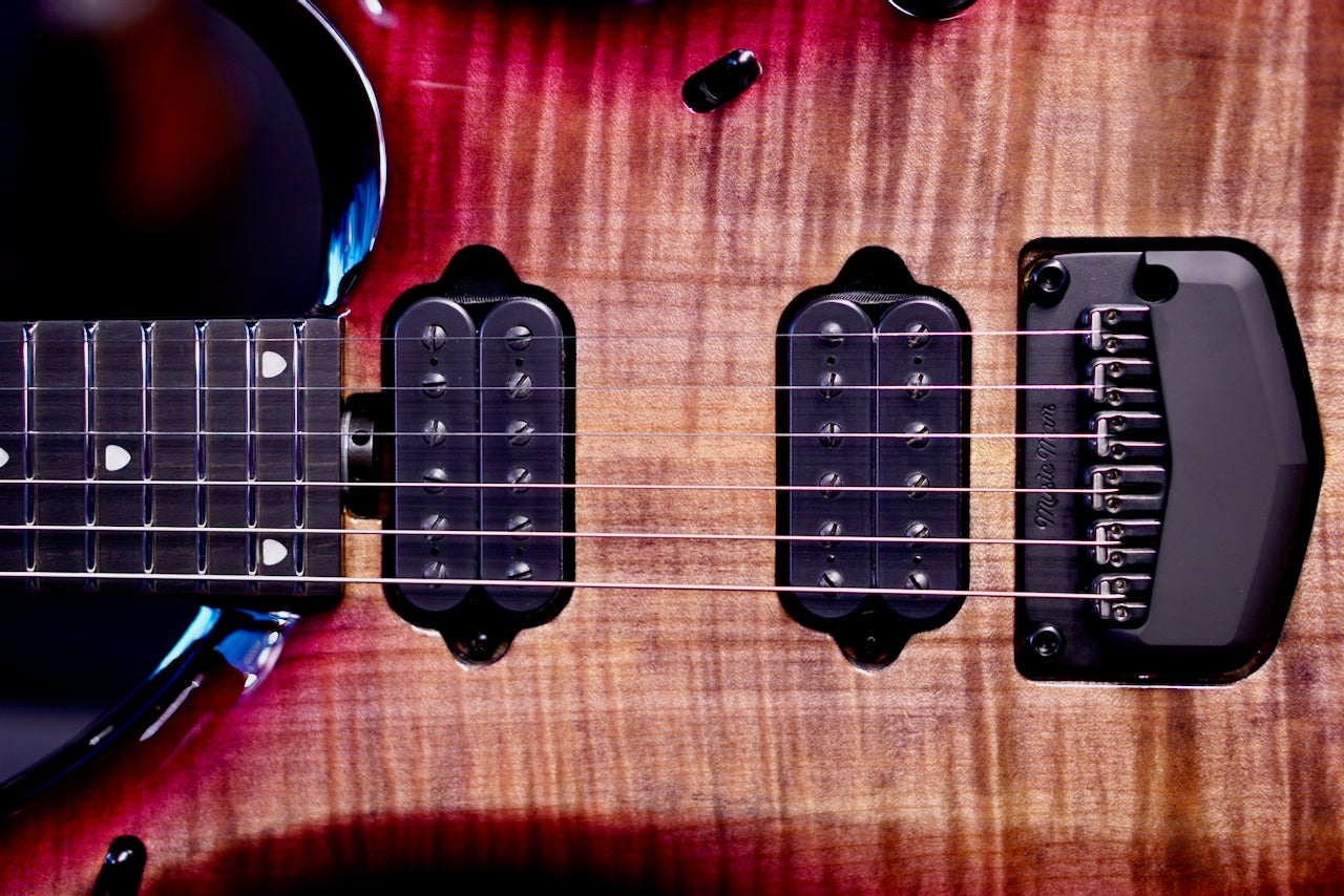 Ernie Ball Music Man Majesty Premium Select - Strawberry Moon M021645