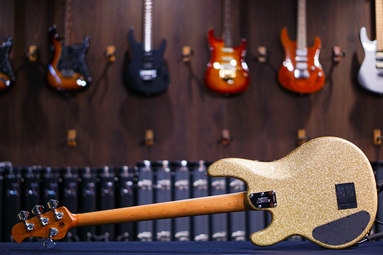 Ernie Ball Music Man StingRay Special 4 HH Genius gold K03898