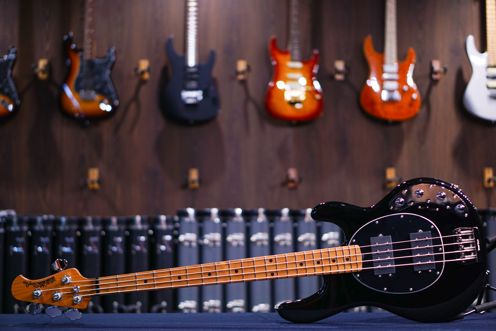 Ernie Ball Music Man StingRay Special 4 HH Black K03821