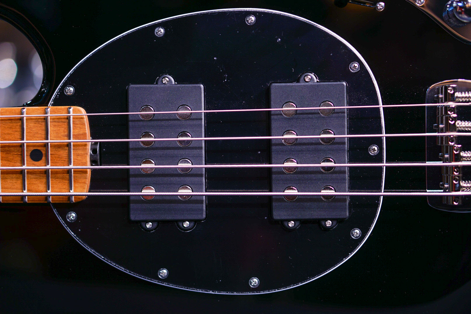 Ernie Ball Music Man StingRay Special 4 HH Black K03821