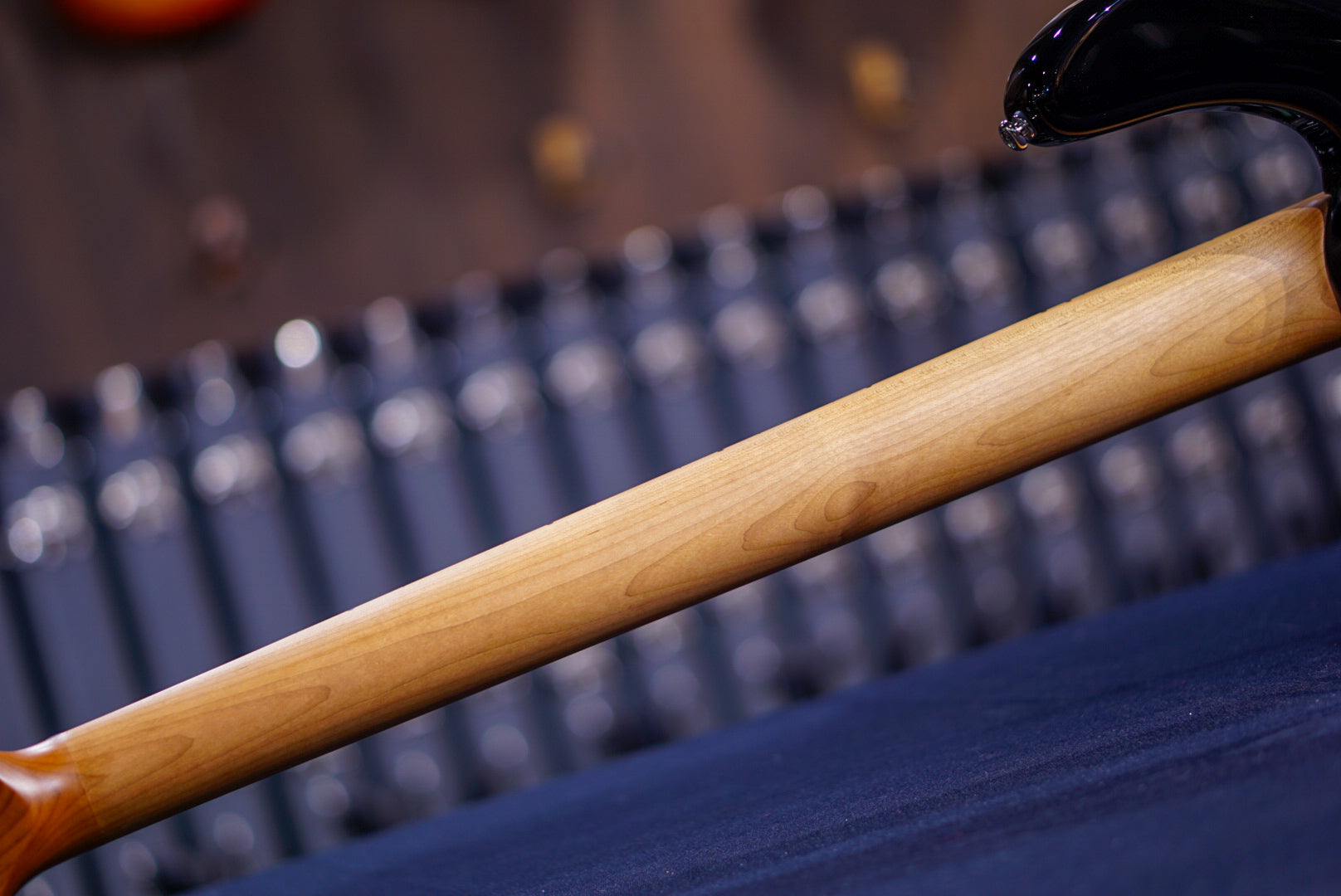 Ernie Ball Music Man StingRay Special 4 HH Black K03821