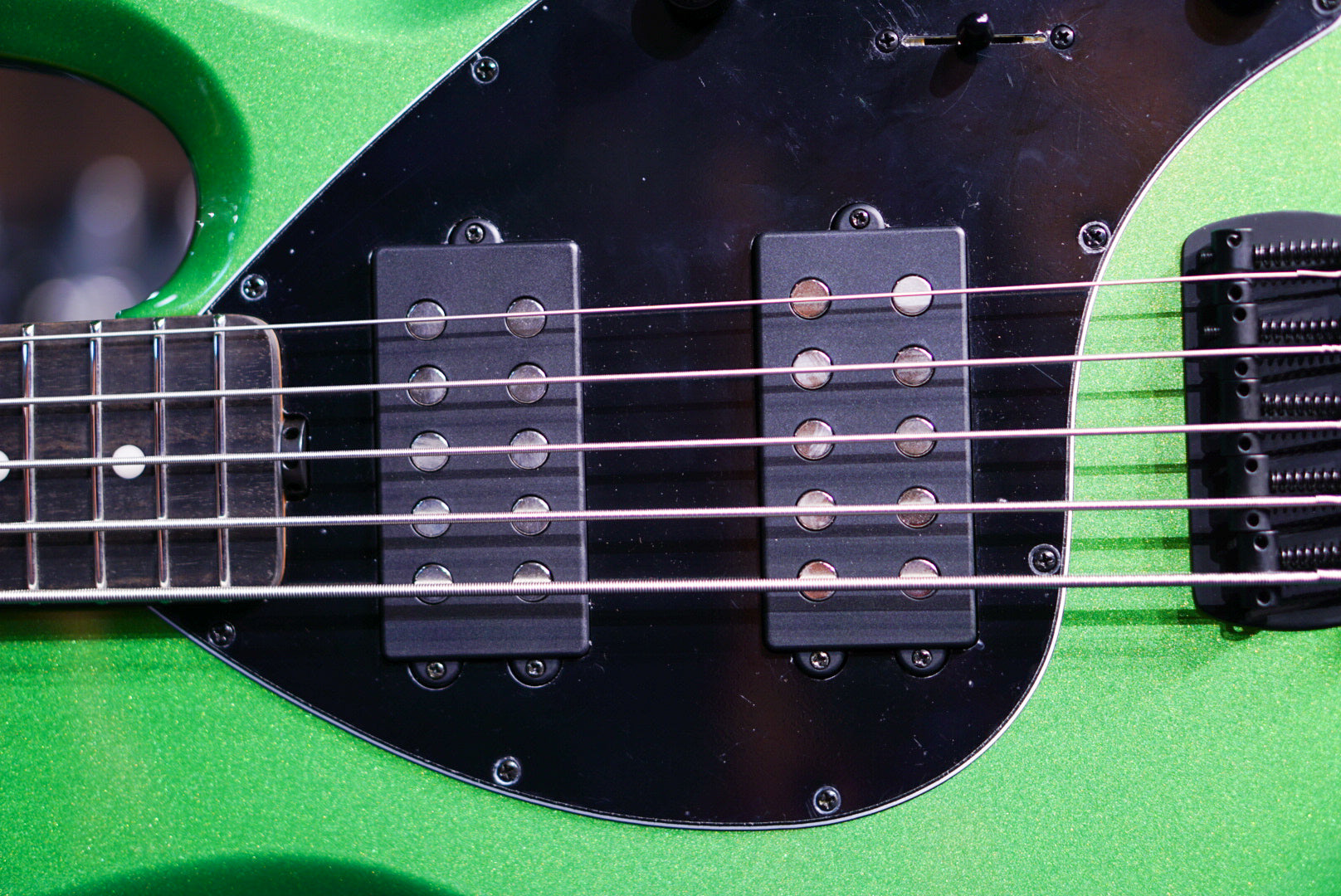Ernie Ball Music Man StingRay Special 5 HH Kiwi Green K02371