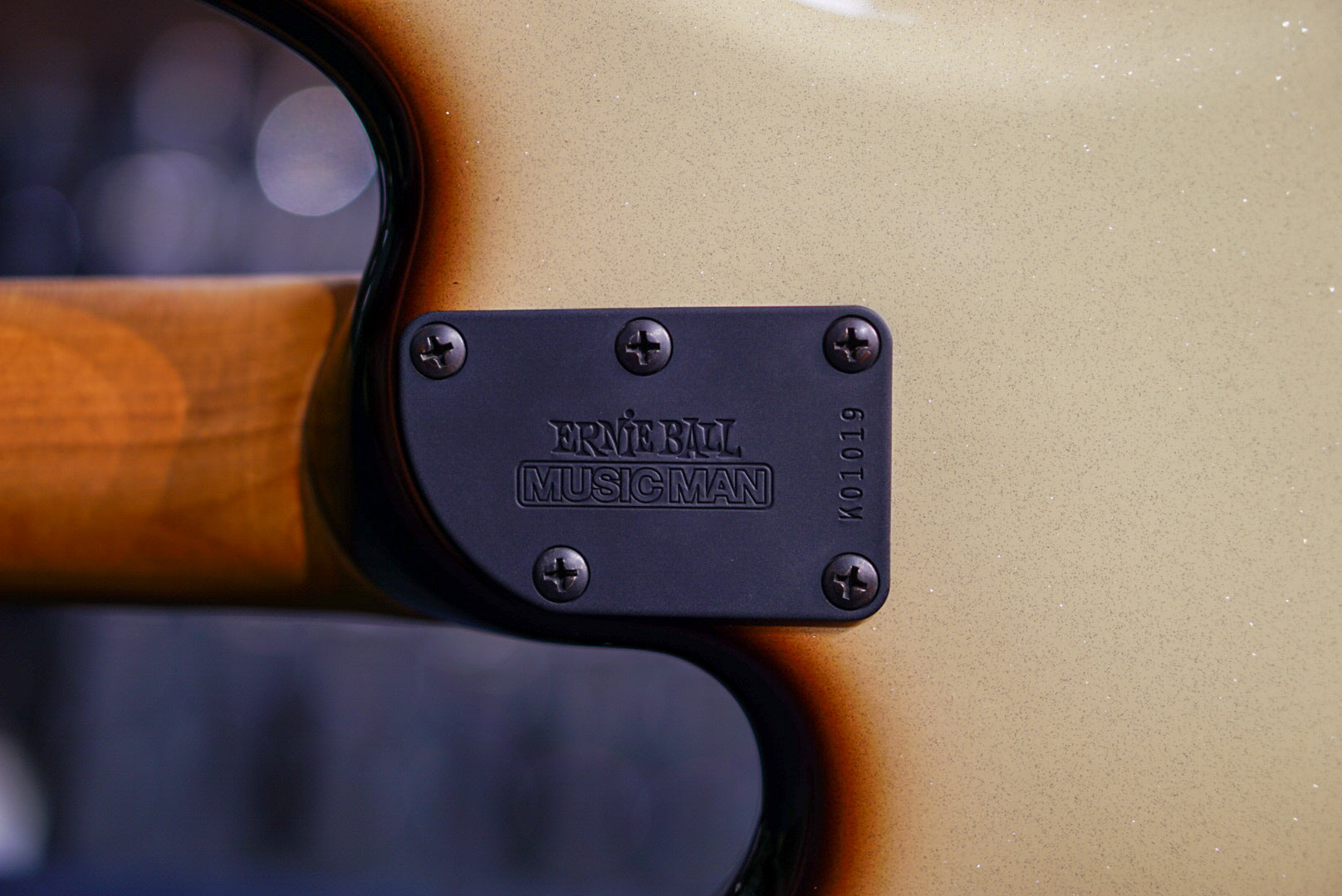 Ernie Ball Music Man StingRay Special 4 HH Brulee K01019