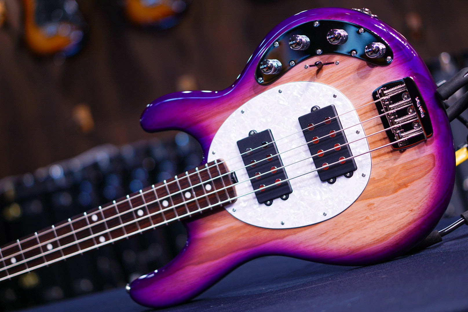 Ernie Ball Music Man StingRay Special 4 HH Purple Sunset K03956
