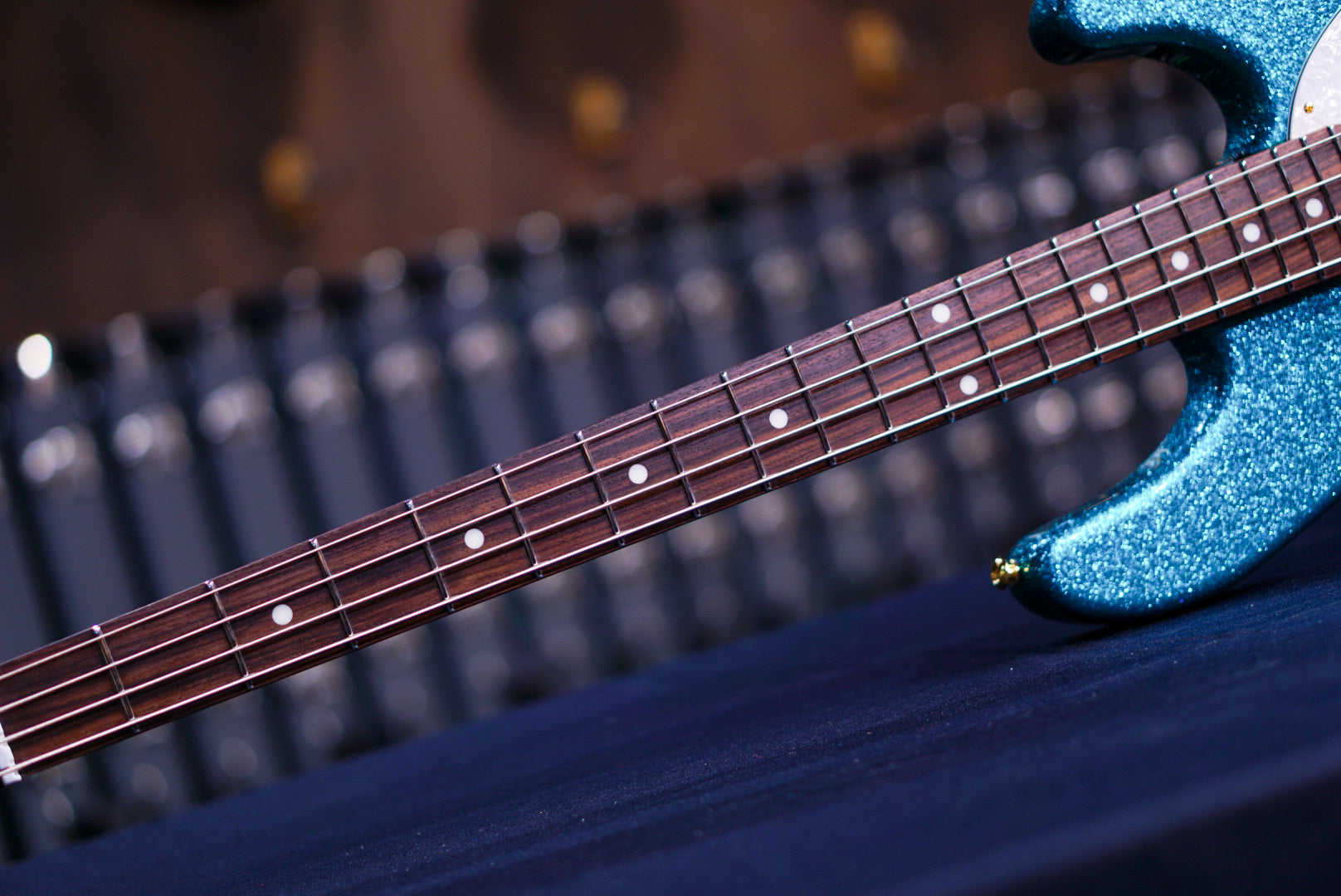 Ernie Ball Music Man StingRay Special 4 H Ocean Sparkle K02575