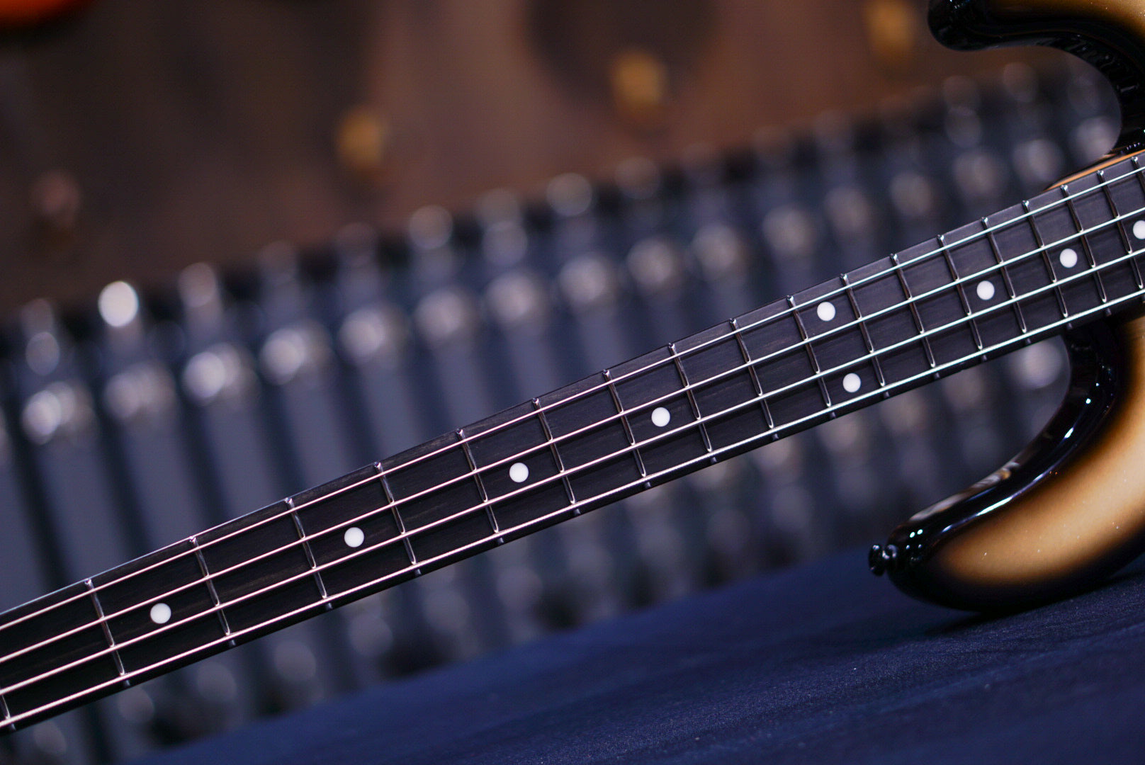 Ernie Ball Music Man StingRay Special 4 H Brulee K00072