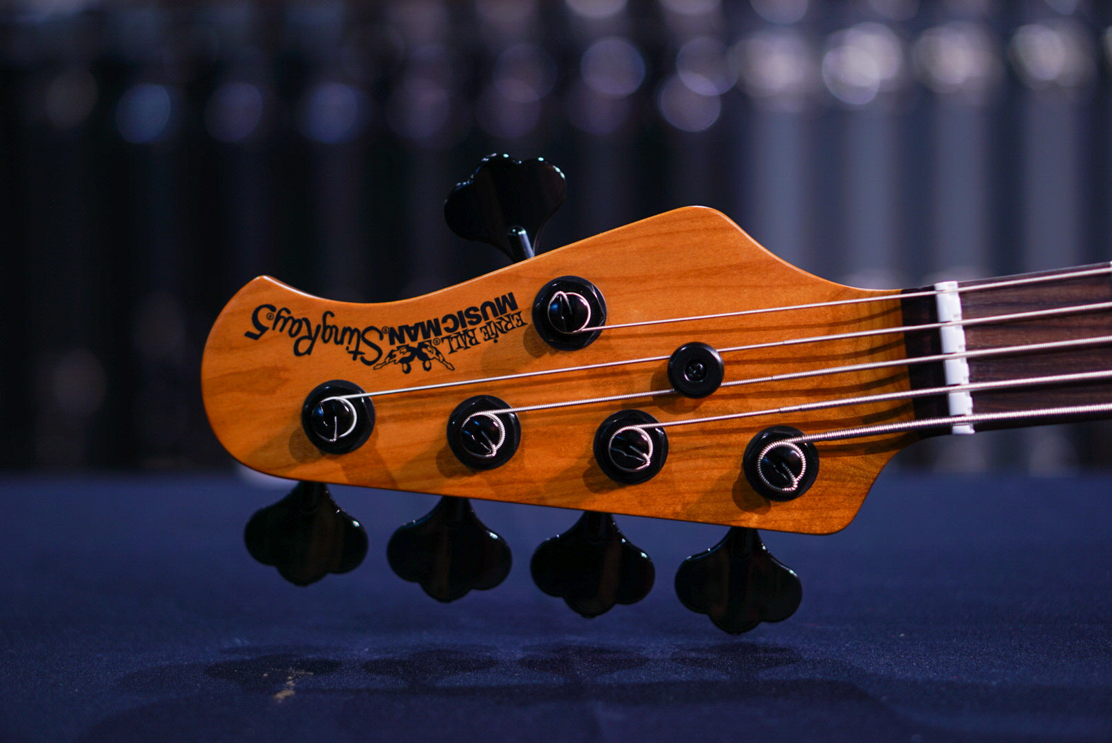 Ernie Ball Music Man StingRay Special 5 H Grape Crush K00187