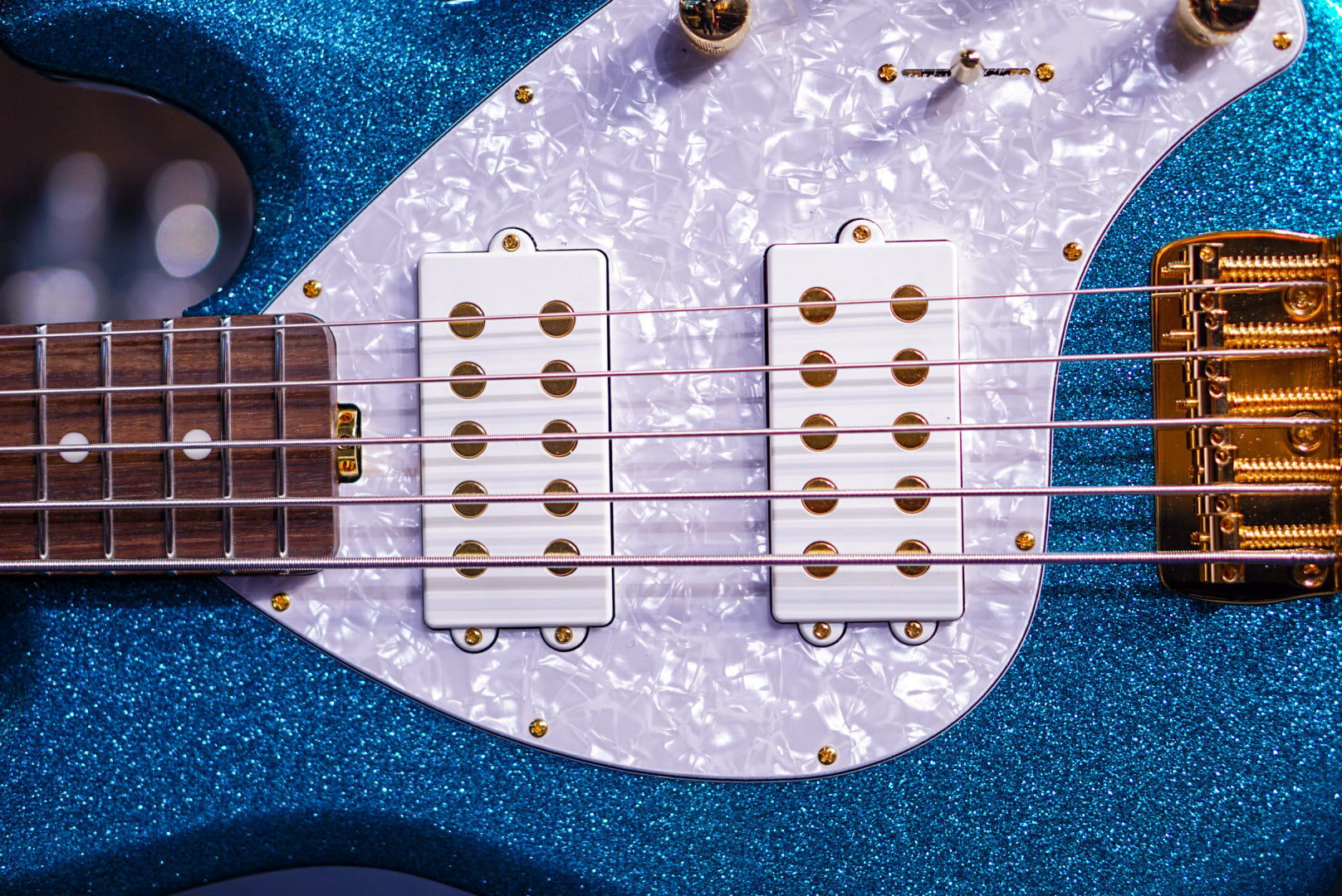 Ernie Ball Music Man StingRay Special 5 HH Ocean Sparkle K02465