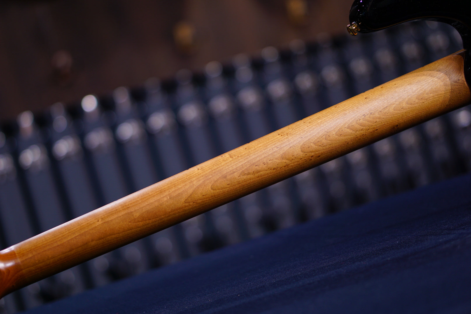 Ernie Ball Music Man StingRay Special 5 H Jackpot K02426