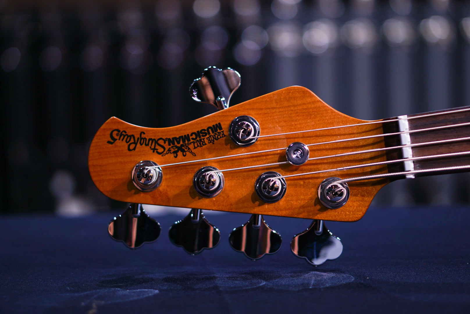 Ernie Ball Music Man StingRay Special 5 H Genius gold K03801