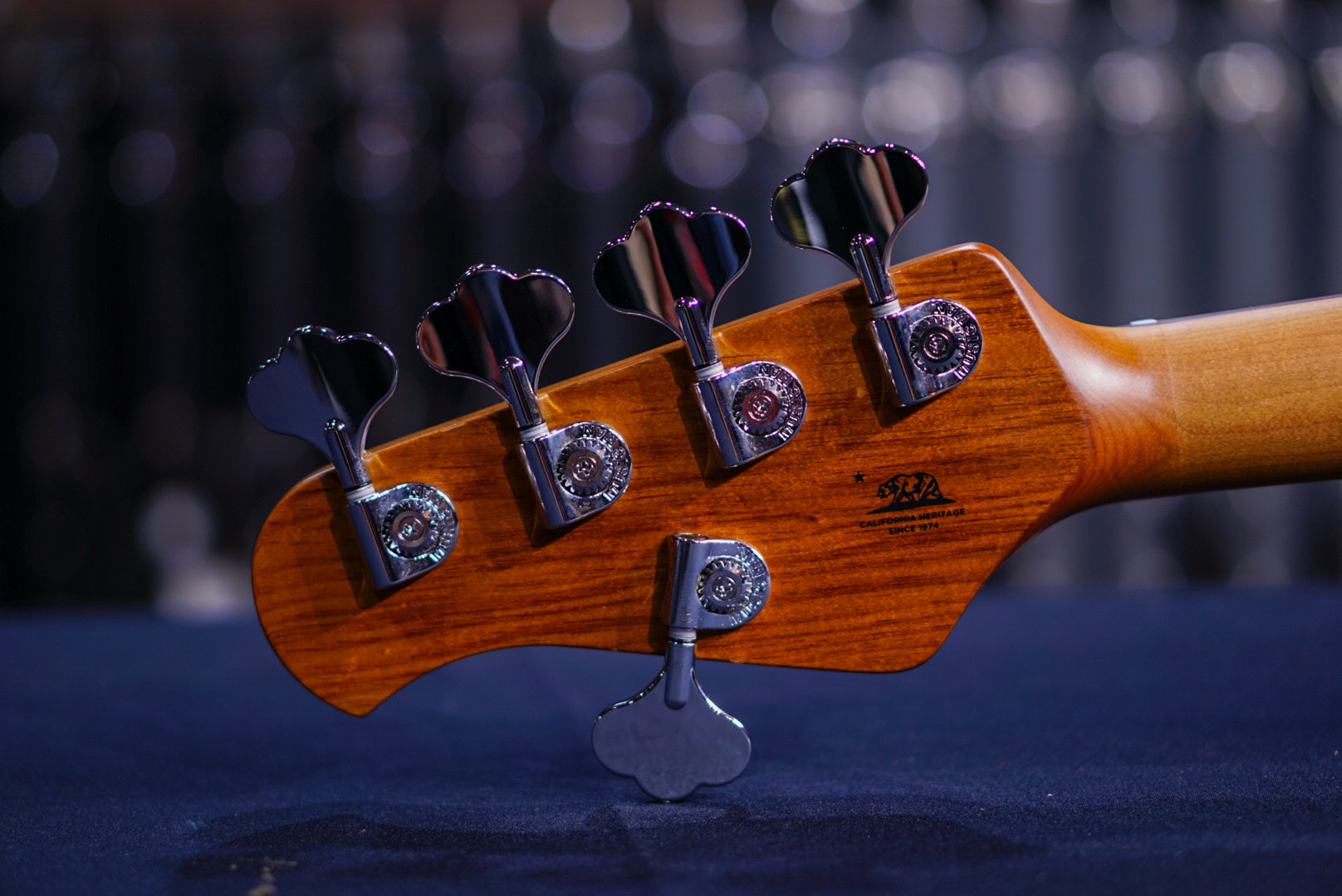 Ernie Ball Music Man StingRay Special 5 H Genius gold K03801