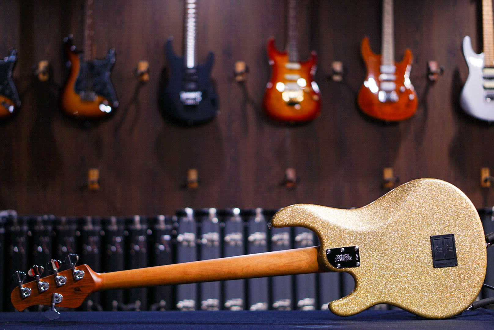 Ernie Ball Music Man StingRay Special 5 H Genius gold K03801