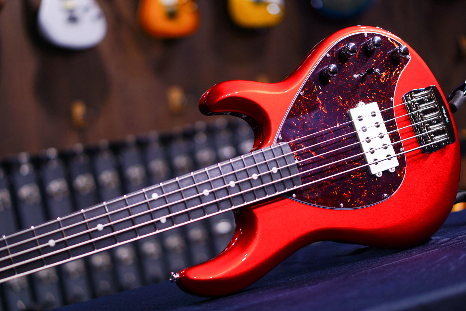 Ernie Ball Music Man StingRay Special 5 H Candyman K03049