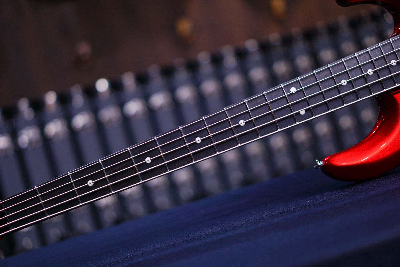 Ernie Ball Music Man StingRay Special 5 H Candyman K03049