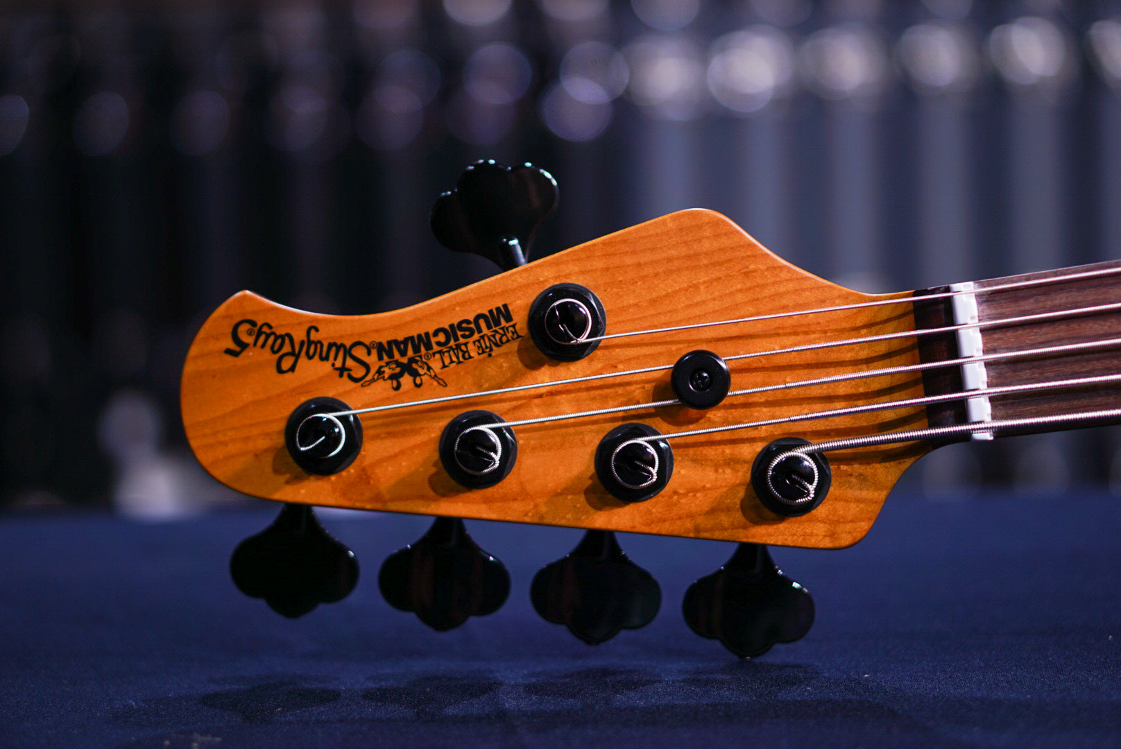 Ernie Ball Music Man StingRay Special 5 HH Grape crush K00164