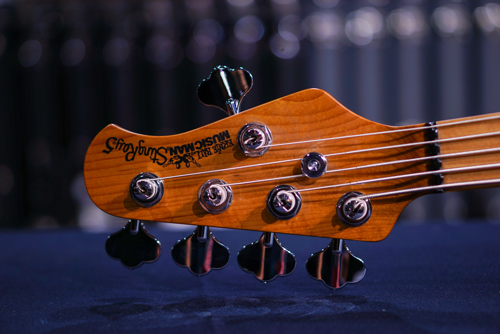 Ernie Ball Music Man StingRay Special 5 H Hot Honey K03470