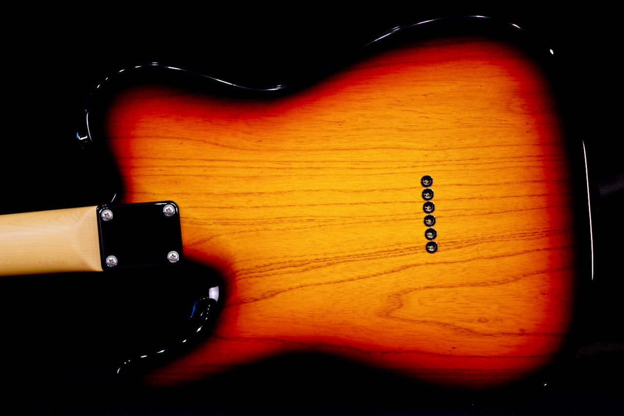 Suhr Classic T Custom three tone burst 83027