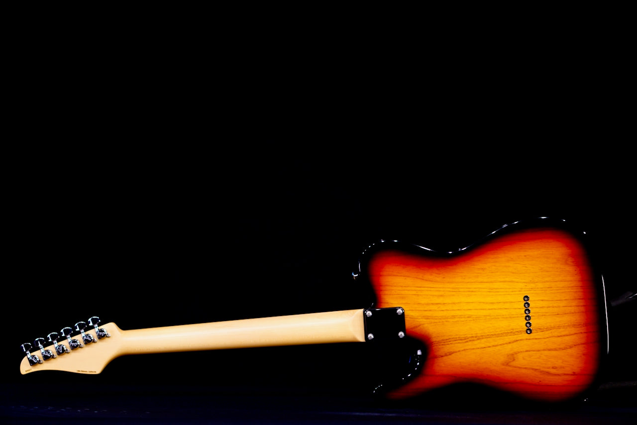 Suhr Classic T Custom three tone burst 83027