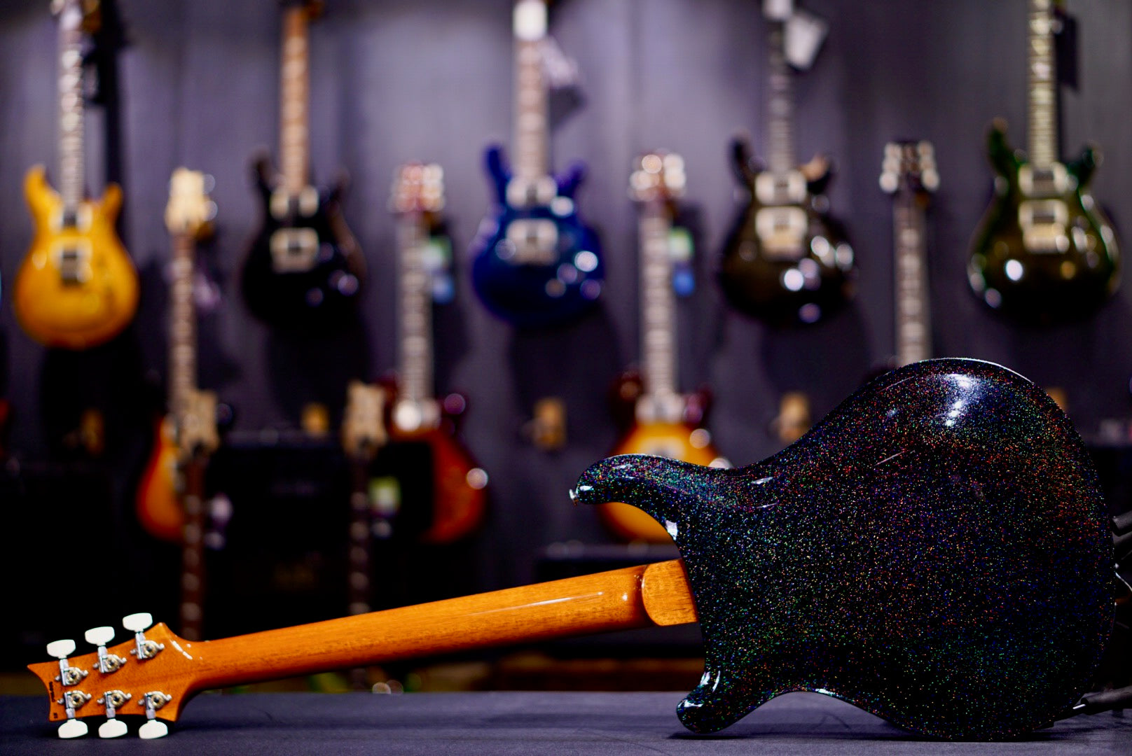 PRS Hollowbody II Piezo Black Rainbow Holoflake Top & Binding (Natural Back) 0416856