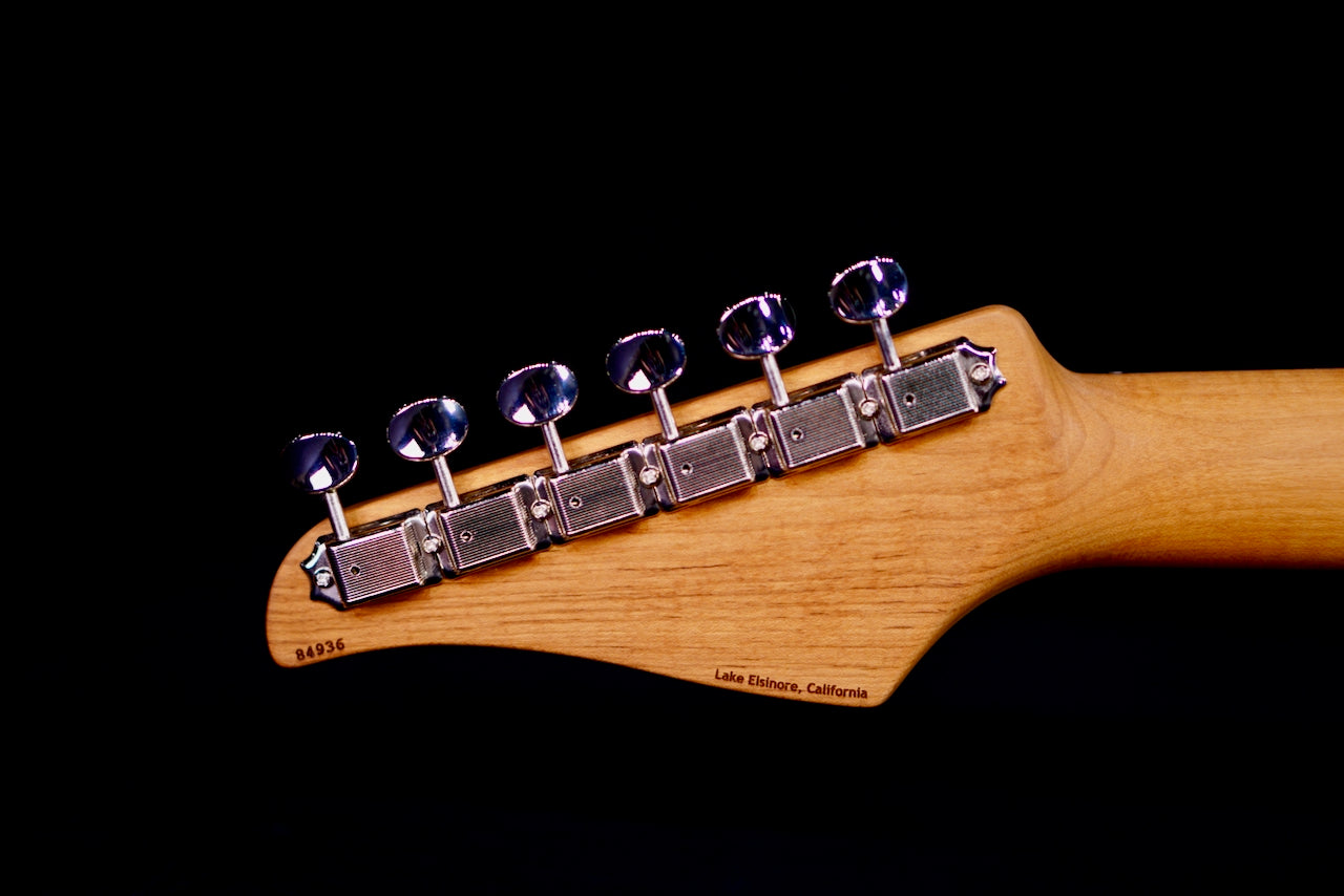 Suhr Classic T Vintage Limited Edition Daphnae Blue 84936