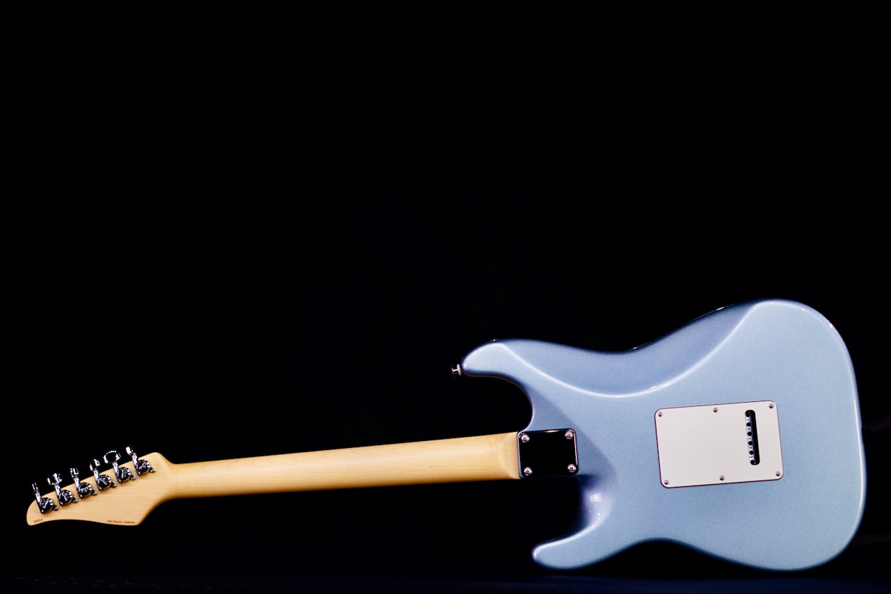 Suhr Limited Edition Classic S Ice Blue Metalic 84912