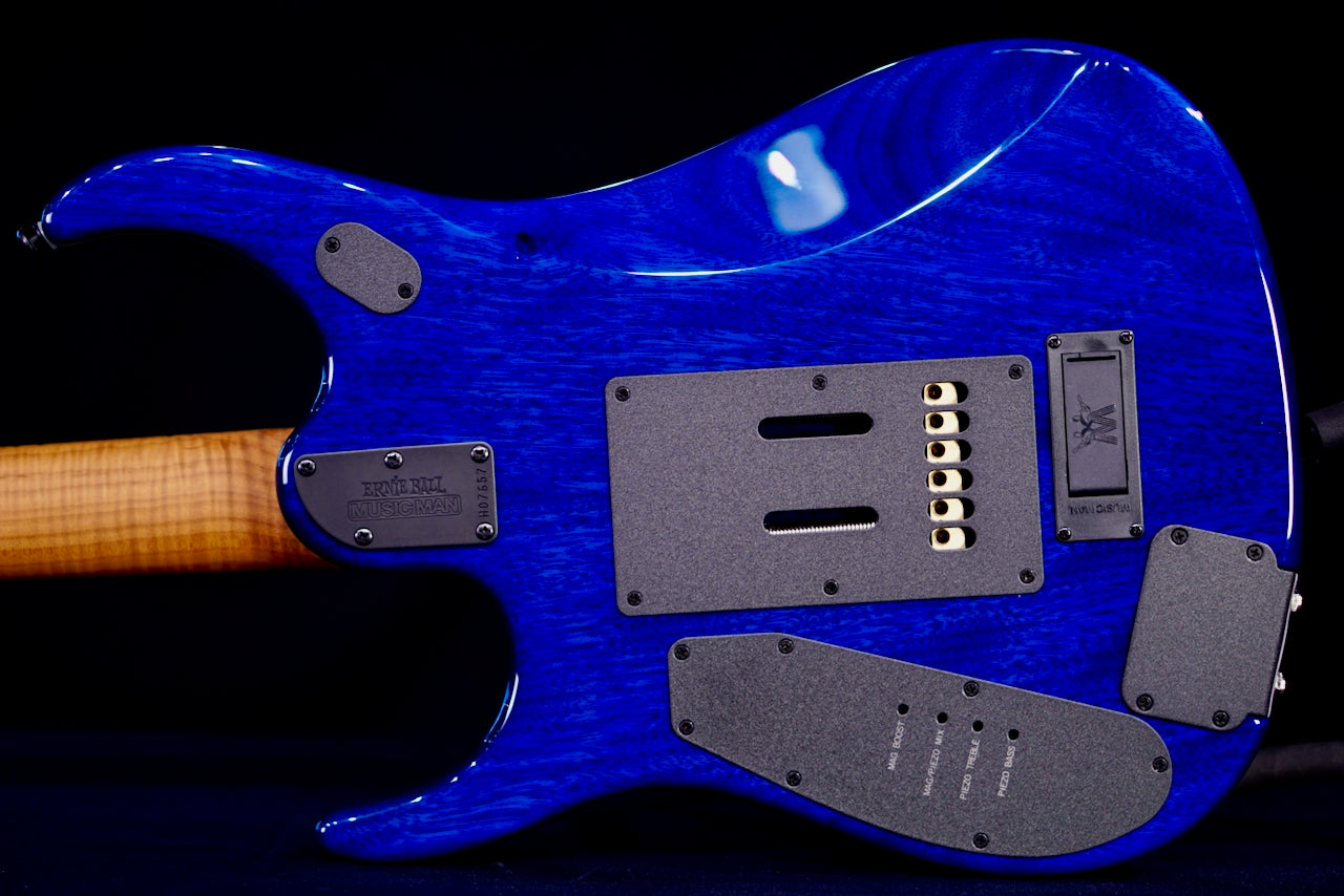 Ernie Ball Music Man JP15 Ultramarine Quilt H07657