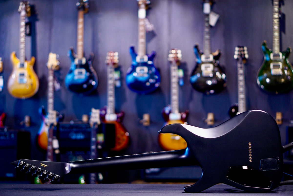 ESP E-II Horizon NT-7B Hipshot Black satin ES0270263
