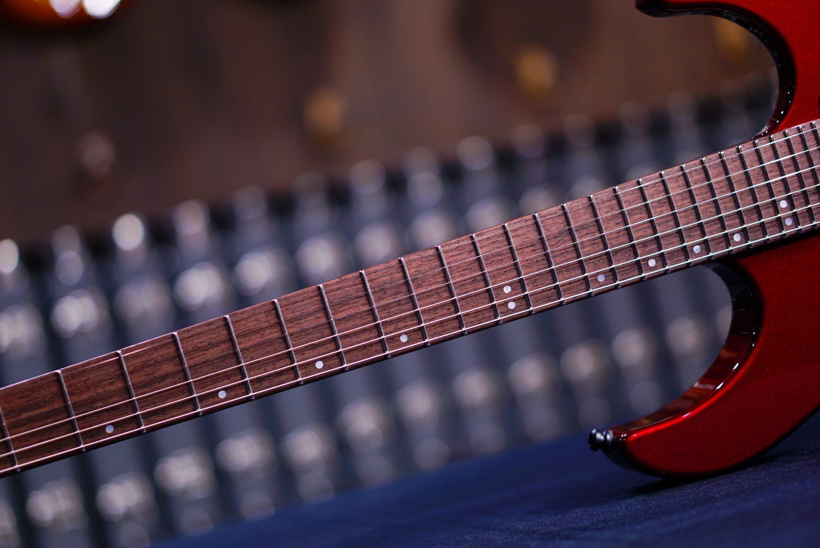 ESP original Maverick Candy Apple Red E9160232