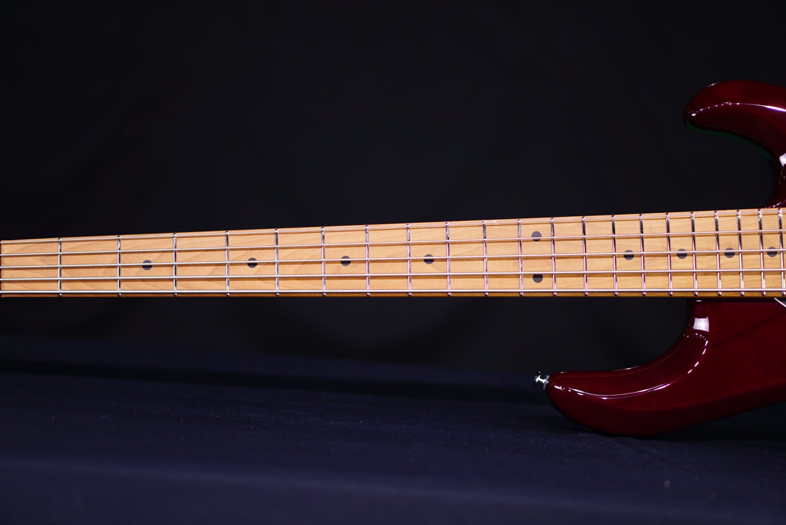 Ernie Ball Music Man Stingray Special 5 HH Ox Blood K07005