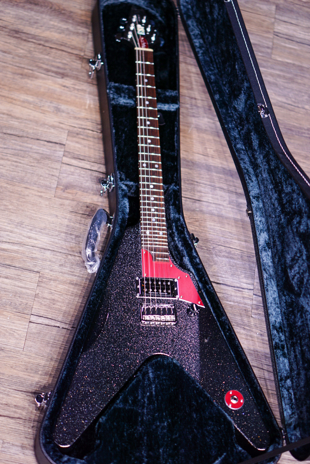 ESP Syu CRYING V E5890232