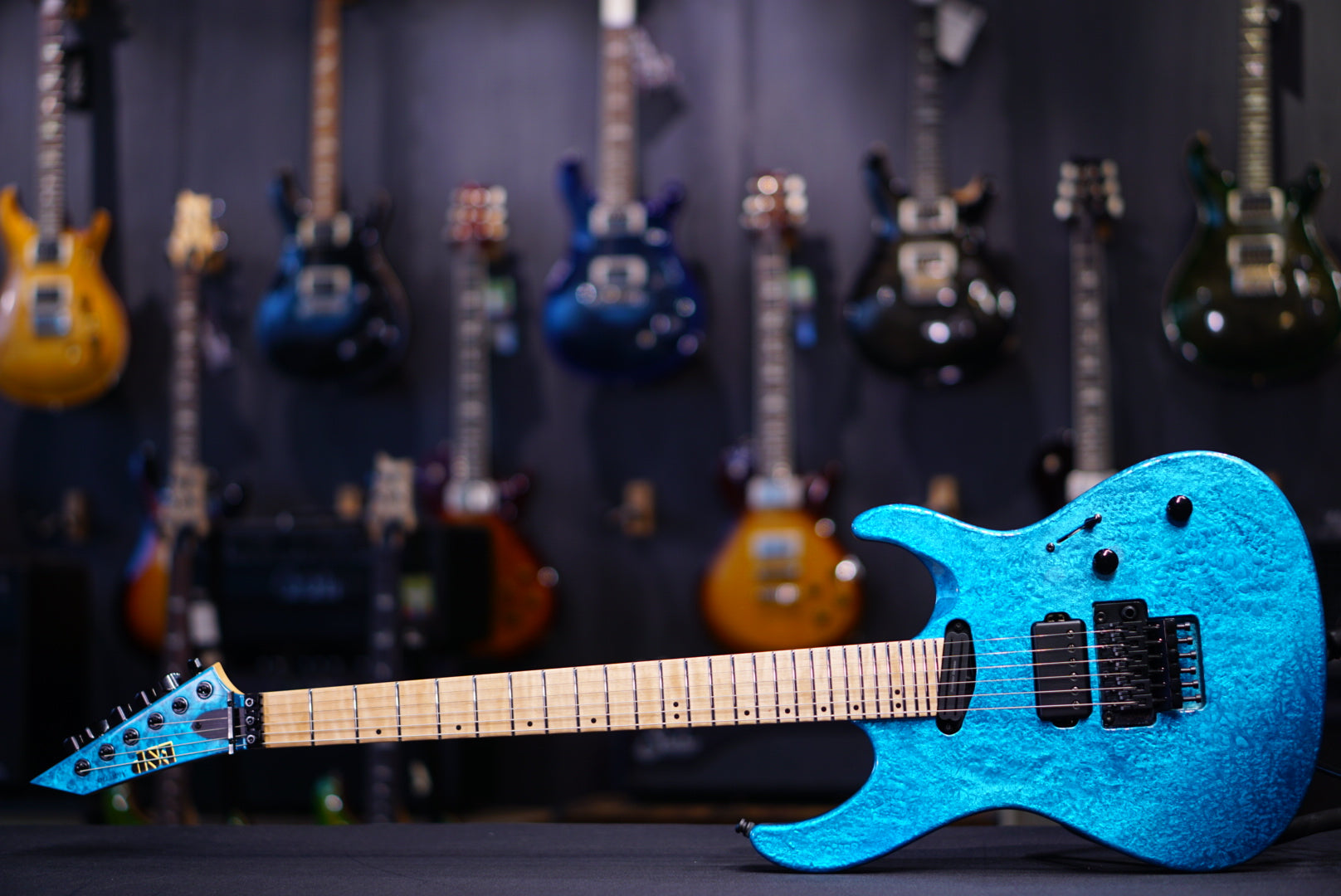 ESP Maverick Liquid Metal Blue V2 E7611252