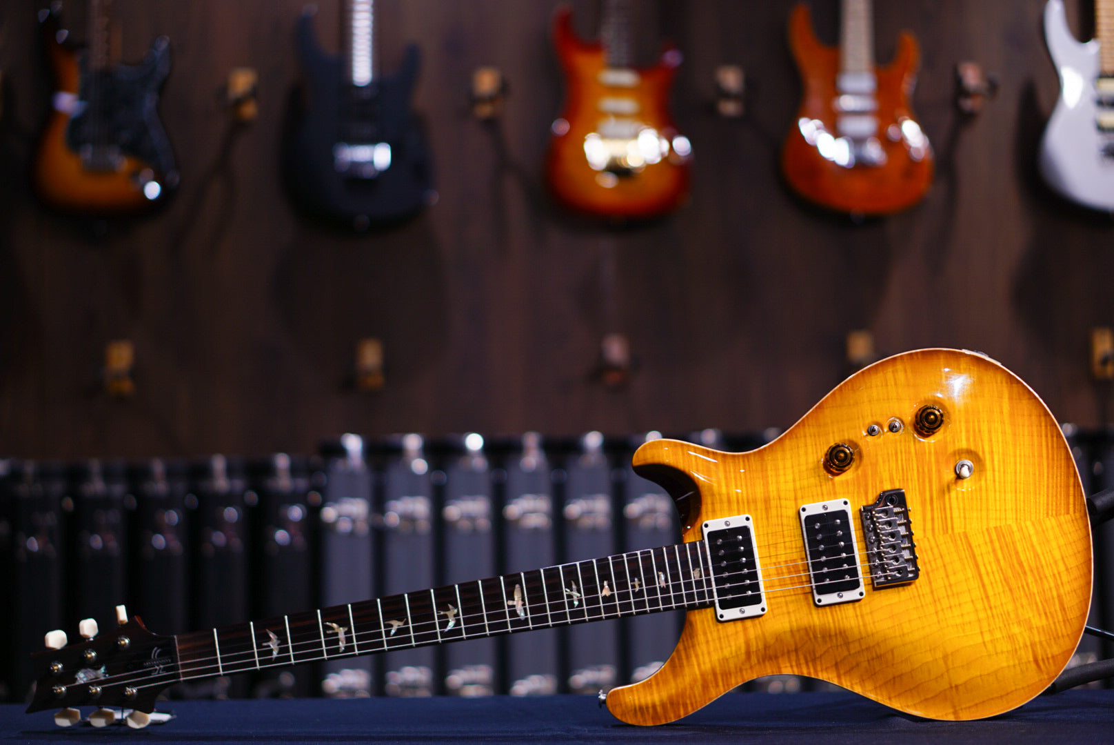 PRS 35th Anniversary Custom 24 - McCarty Sunburst Thin Neck 0304602